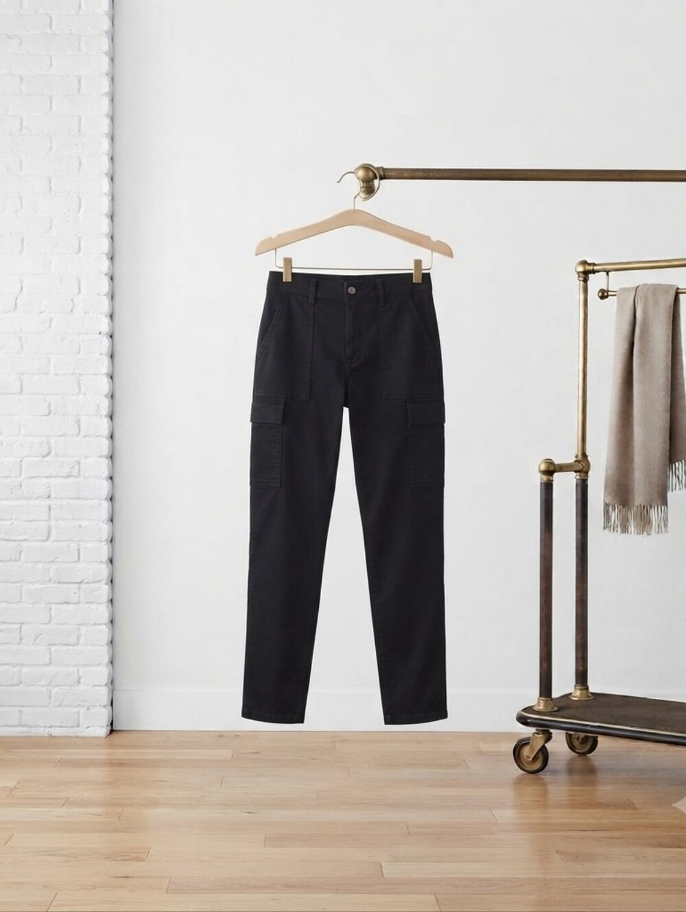 Hedge Utility Pants Womens Size Small Straight Leg Black